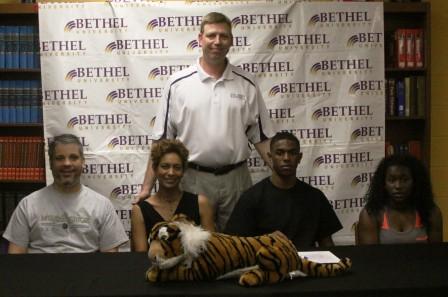 Former Tiger Becomes a Wildcat